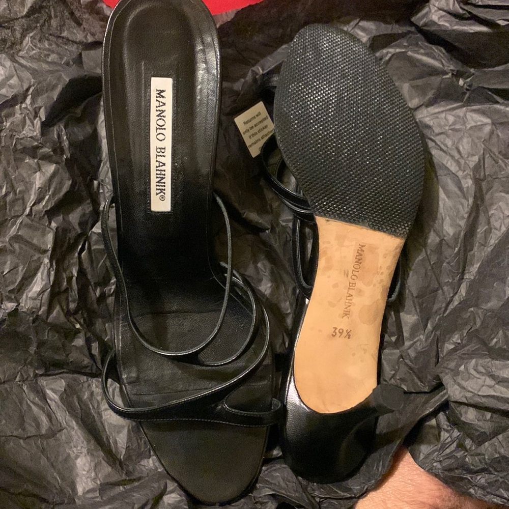 All black used but in good condition